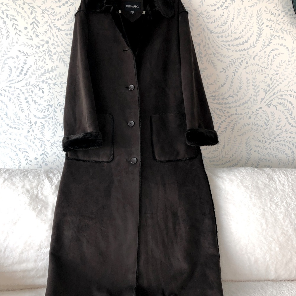 Gorgeous Mint Condition Long Fully Lined Bernardo - image 2